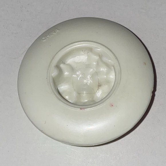 Barbie White Round Plate of Grapes and Apples Pretend Play Accessory Playset Toy - Picture 4 of 5